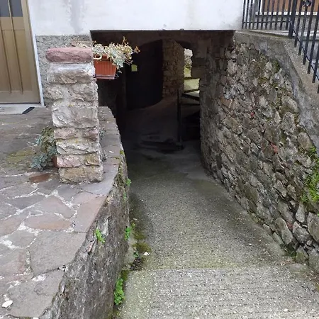 Casa Di Vecchio Borgo Holiday home Sarzana